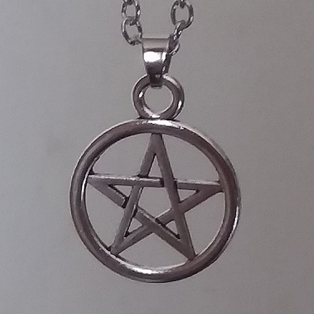 Pentagram Pendant Necklace Tibetan Silver - Picture 1 of 3